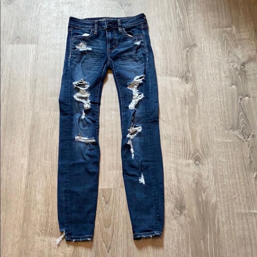 ripped american eagle jeans